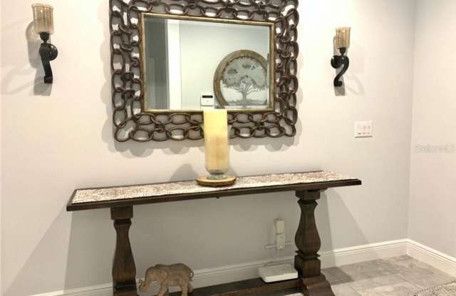 1729 Hawksbill Lane Gallery 3