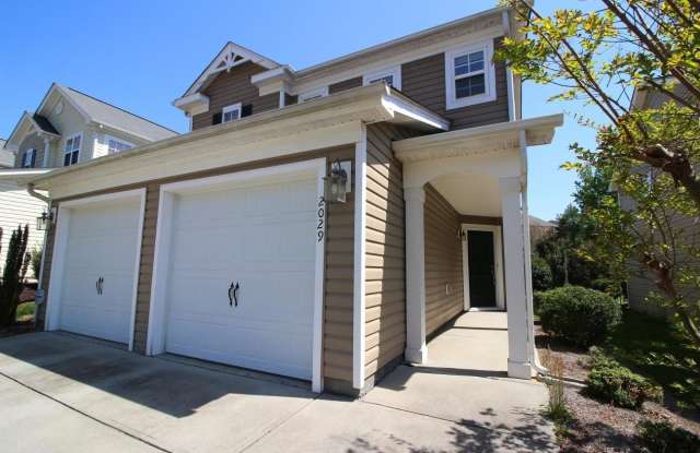 2029 Remington Oaks Circle Gallery 2