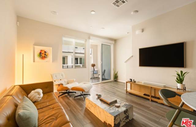 1716 Cayton Loop photos photos