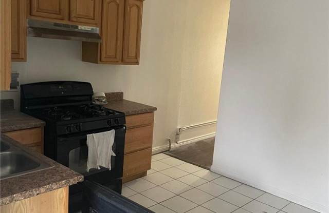 5416 E Beverly Boulevard - 5416 East Beverly Boulevard, East Los Angeles, CA 90022