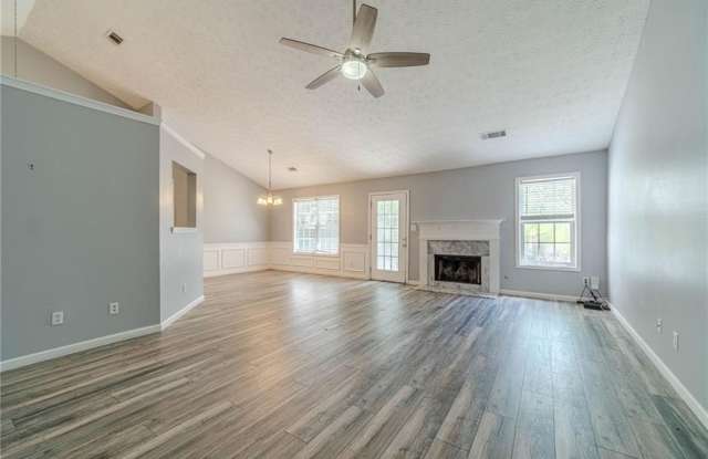 1617 Amhearst Walk Road Gallery 3