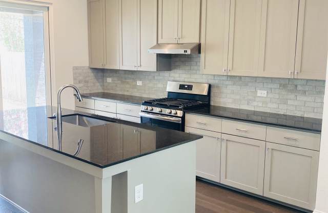 3207 Forest Park Boulevard - 1 Gallery 3