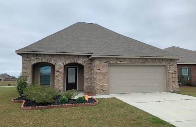 House: Keystone of Galvez - 42490 Baystone Ave, Ascension County, LA 70769