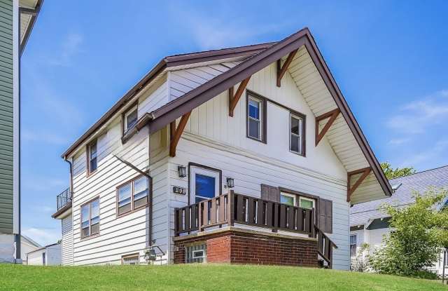 822 S 56th St photos photos