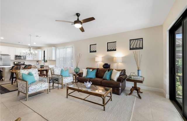 12041 Canal Grande Dr lot: 325 Gallery 2