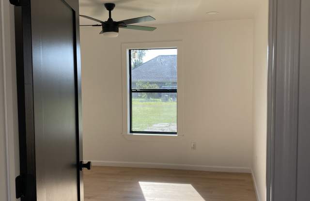226 Agnes St - 226 Agnes Street, Houma, LA 70363