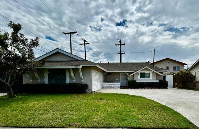Beautifully Remodeled 3-Bedroom Home for Lease in a Highly Desirable Neighborhood photos photos