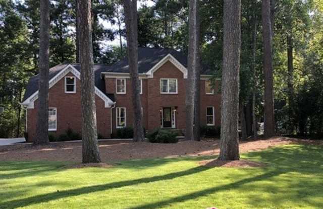 730 Gable Ridge Road - 730 Gable Ridge Road, Roswell, GA 30076