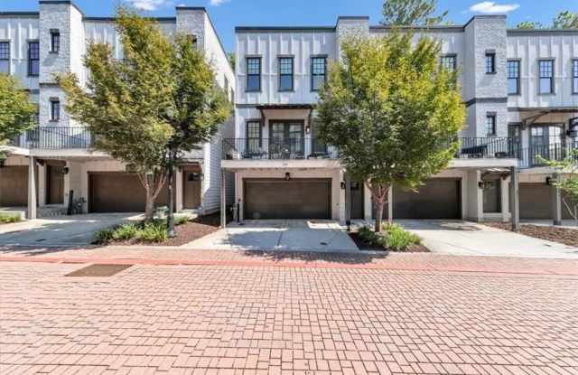 725 Taylor Court NE Gallery 1
