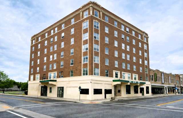Historic Downtown Living at Miami Towers photos photos