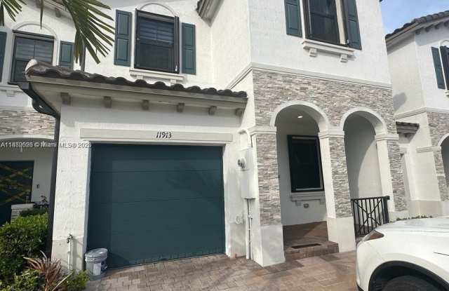 11913 SW 245th Ter photos photos