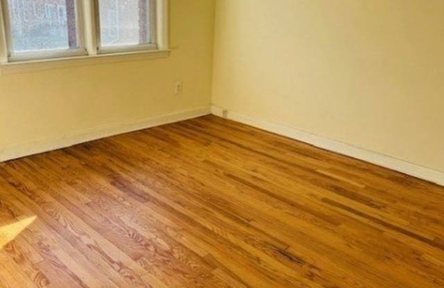 60 Dekalb Pl Gallery 3