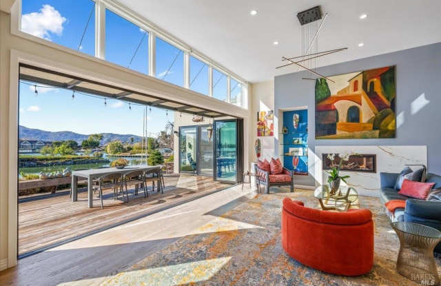 20 Lagoon Road photos photos