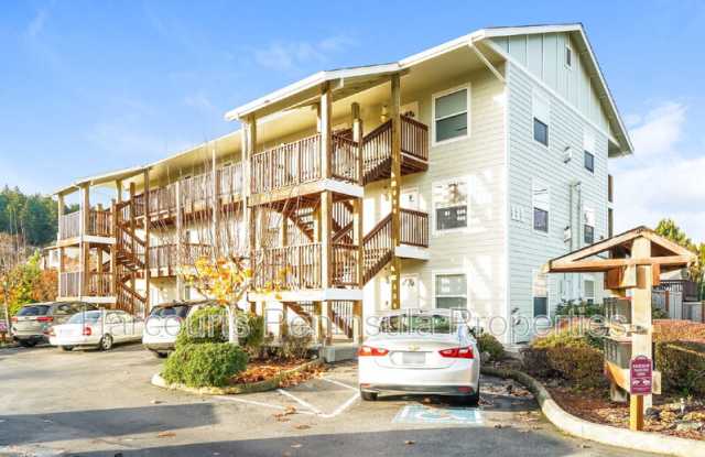 111 Rainier Ave photos photos