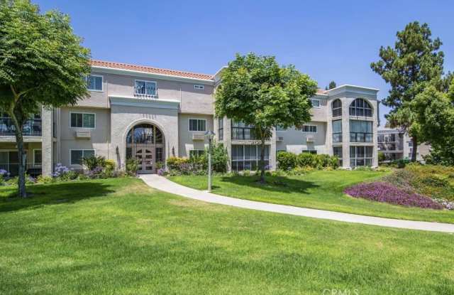 5500 Paseo Del Lago W - 5500 Paseo Del Lago West, Laguna Woods, CA 92637 5500 Paseo Del Lago W - 5500 Paseo Del Lago West, Laguna Woods, CA 92637