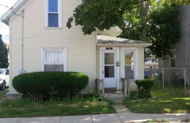 Welcome to 129 Hill St Lansing MI 48912 photos photos