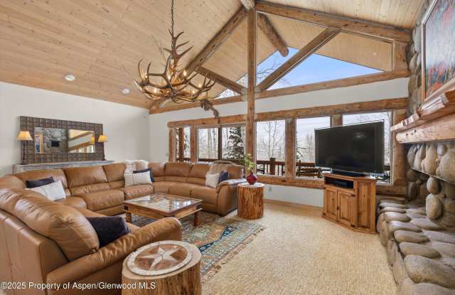 818 Faraway Road photos photos