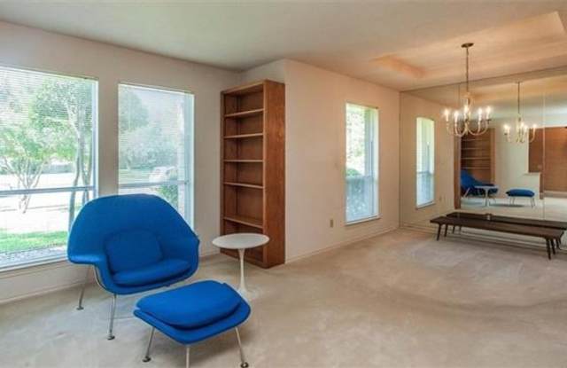 2121 Stone Creek Drive Gallery 2