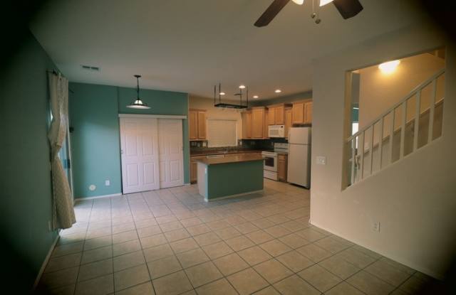 4704 East Olney Avenue Gallery 2