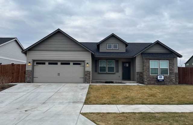 3 Bedroom + Office in NW Redmond photos photos