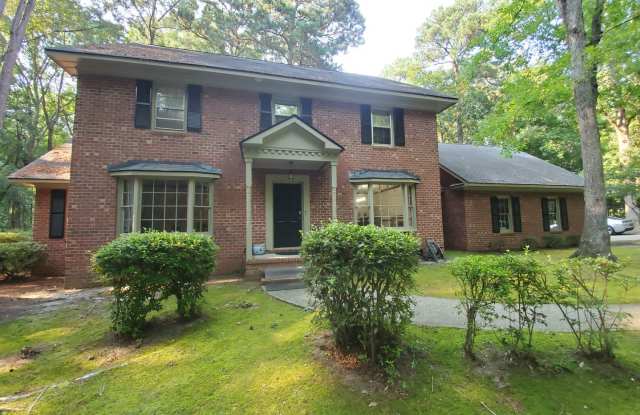 225 Woodglen Drive ~ Woodglen photos photos