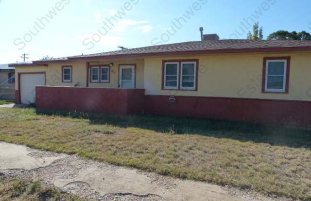 705 Sandia Drive photos photos