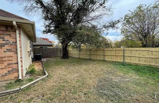 3415 Swan Court Gallery 3