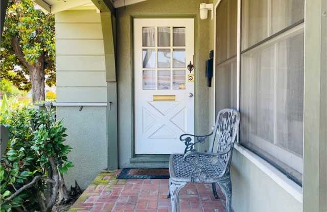 11848 Tiara Street Gallery 2