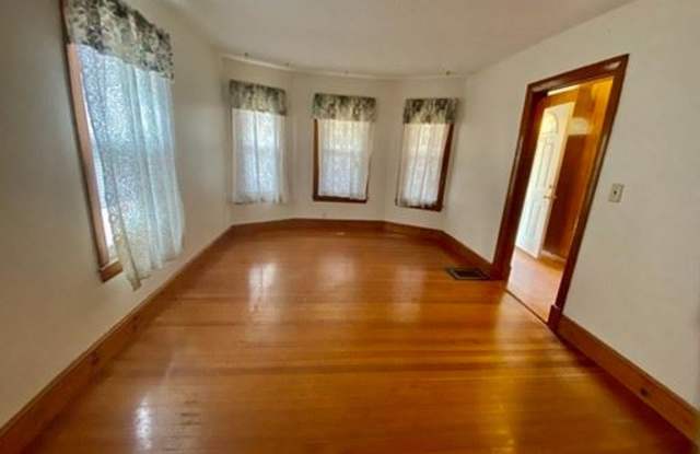 314 Fayette St 1 Gallery 4