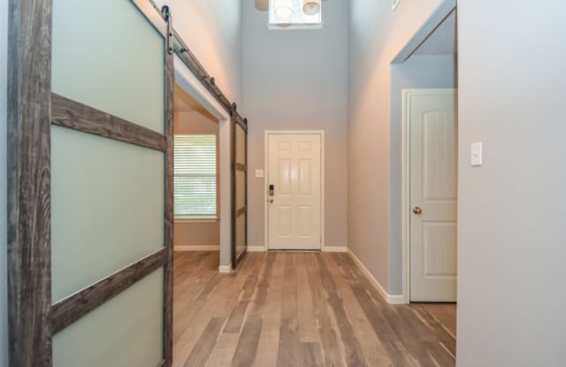 26 W Sage Creek Place - 26 West Sage Creek Place, The Woodlands, TX 77382