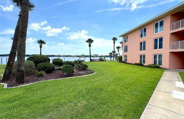 721 South Beach Street - 721 South Beach Street, Daytona Beach, FL 32114 721 South Beach Street - 721 South Beach Street, Daytona Beach, FL 32114
