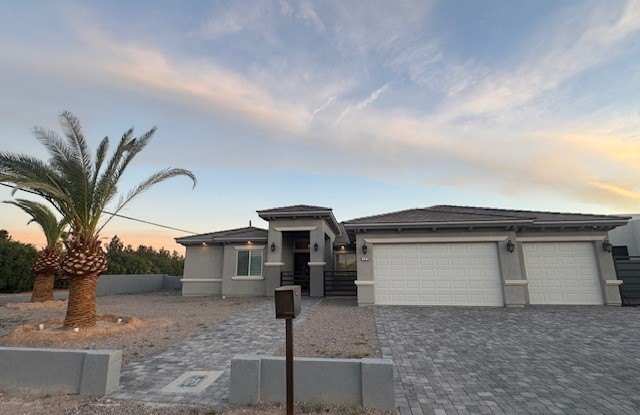 197 E Shelbourne Avenue photos photos