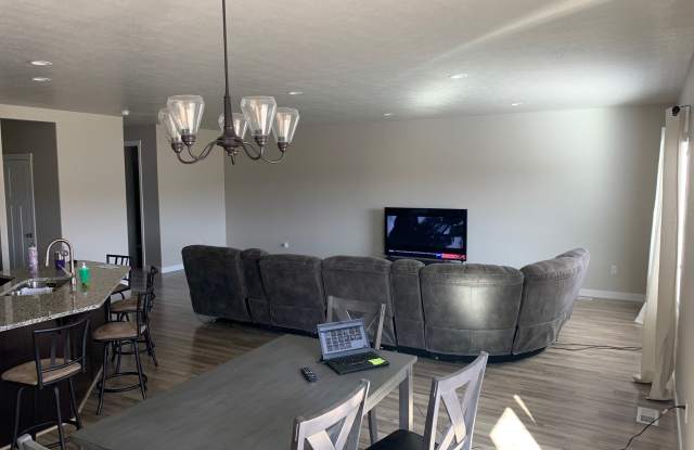 657 Koins Way Gallery 4