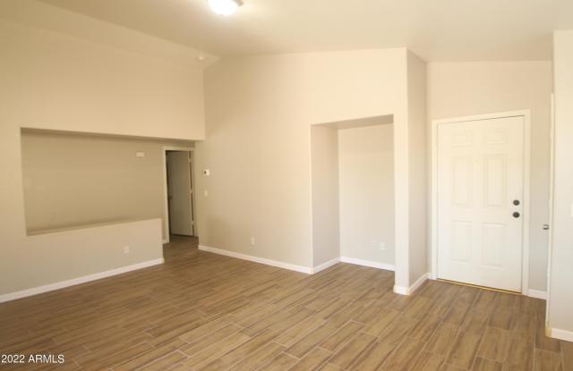 15145 W ELKO Drive Gallery 2