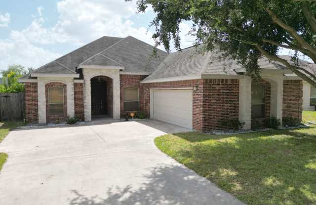 3Bed/2Bath Gorgeous and move in ready. (Shary and 495) photos photos