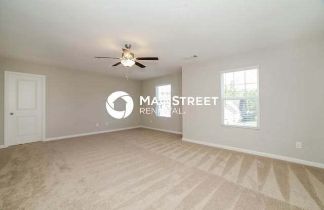 521 Firethorn Court Gallery 4