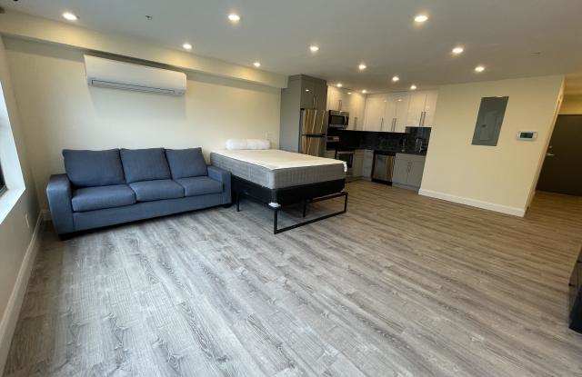 1012 Commonwealth Ave. photos photos