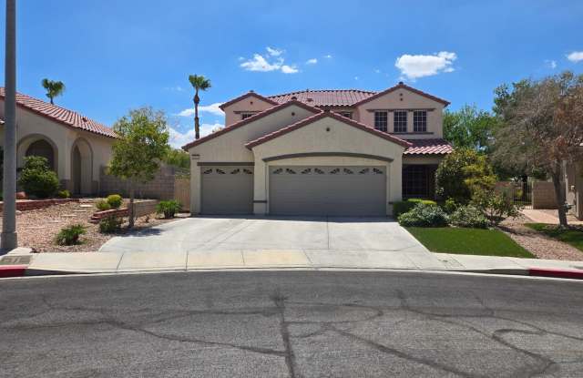 A Fabulous 3 Bedroom Home in Seven Hills Gallery 3