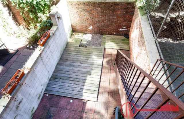 1724 Second Avenue Gallery 2