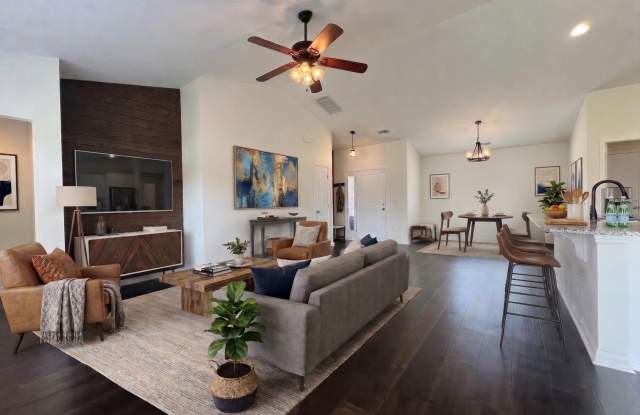 929 Brewster Court SW Gallery 4