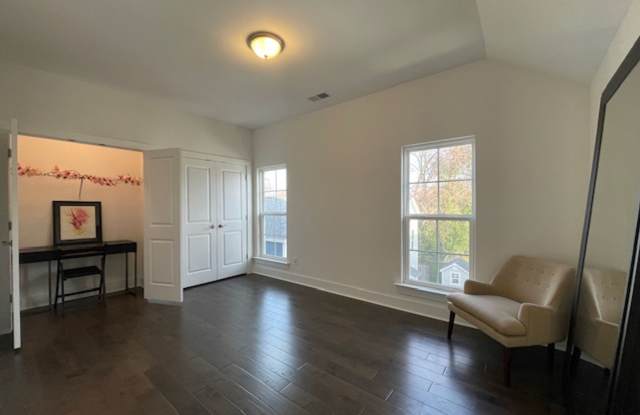 3bd/2ba well-maintained home close to downtown and USC Gallery 3