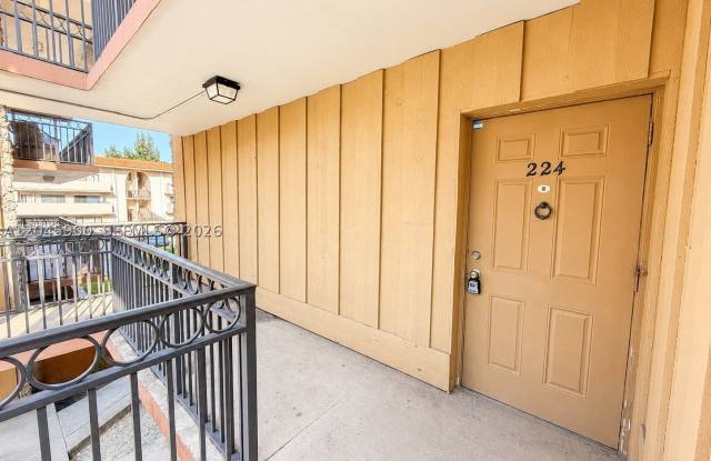 4850 SW 63rd Ter photos photos 4850 SW 63rd Ter photos photos