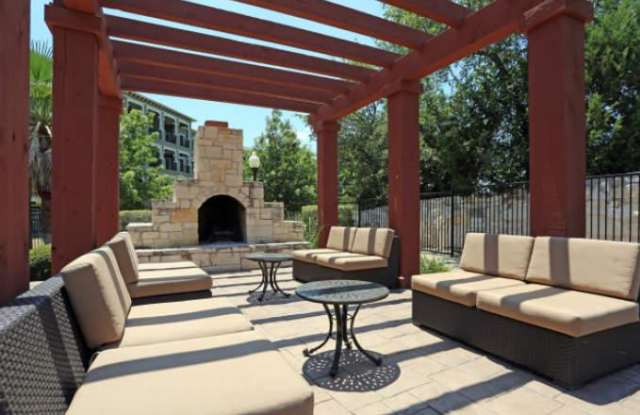 24377 Wilderness Oak Gallery 4