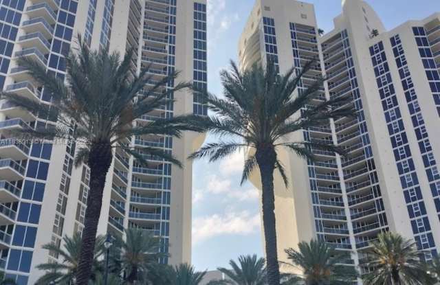 1833 S OCEAN DR photos photos