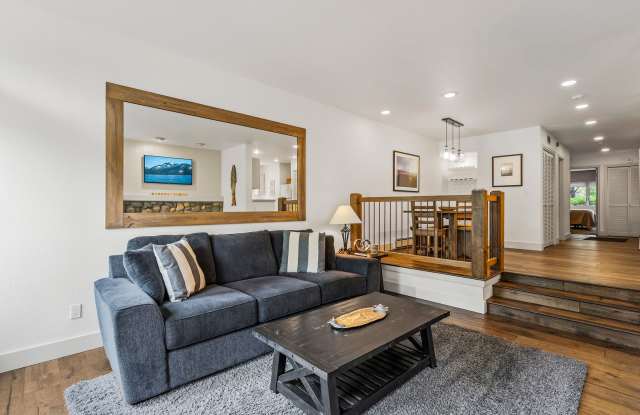 Charming 2-Bedroom Condo in the Heart of Tahoe Gallery 1