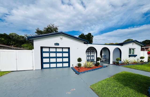 831 SW 49th Ter photos photos