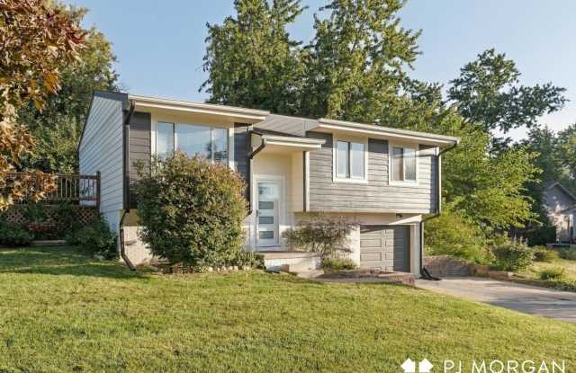 Newly Renovated & Move-In Ready! Gallery 4