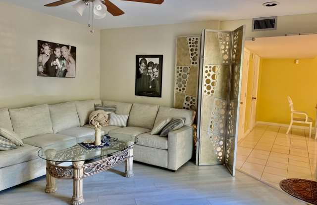 8115 SW 24TH Street Gallery 3