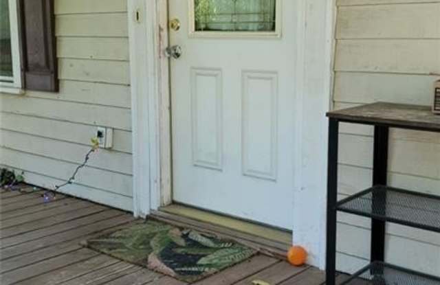 189 Sickles Avenue Gallery 2