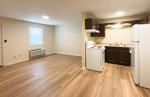 4625 Towne Square Ct - 4625 Towne Square Court, Owensboro, KY 42301